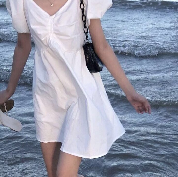 清新唯美复古的女生微信头像