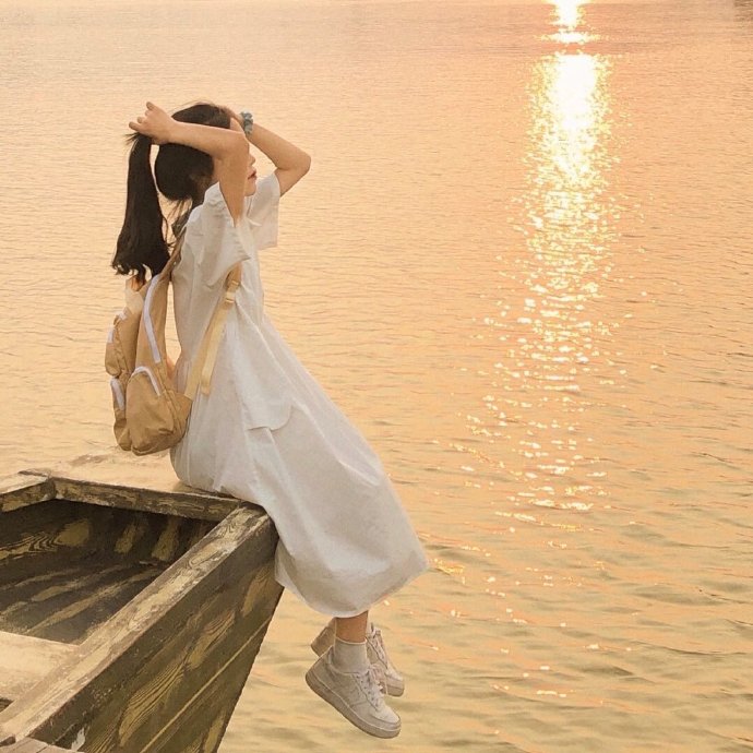 唯美意境背影个性微信头像