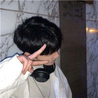 酷帅风高冷简单的男生微信头像