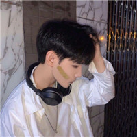 酷帅风高冷简单的男生微信头像