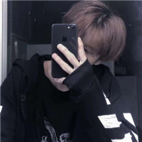 酷帅风高冷简单的男生微信头像