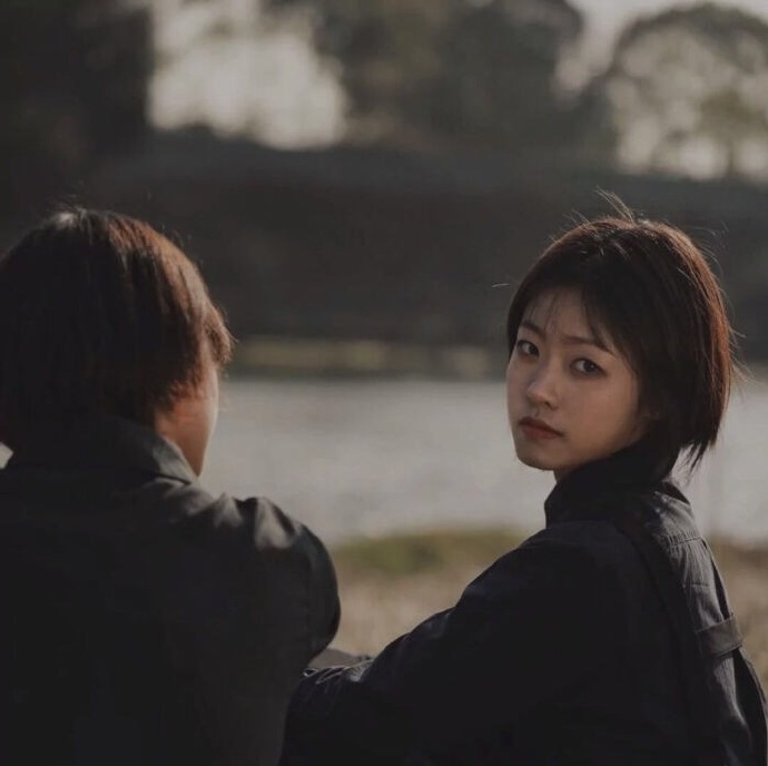 闺蜜可爱青春的微信头像