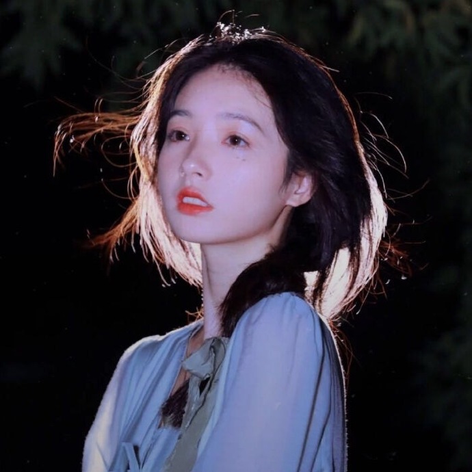 闺蜜可爱青春的微信头像