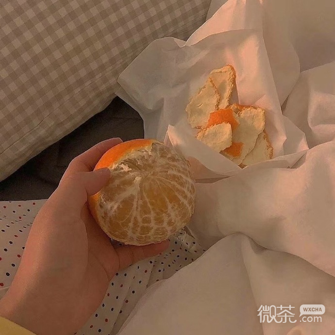 橘色好看的治愈的微信相册封面图