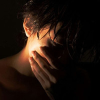 最新时尚男生微信头像