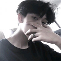 帅气阳光闪光的男生微信头像