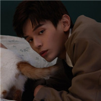 帅气阳光闪光的男生微信头像