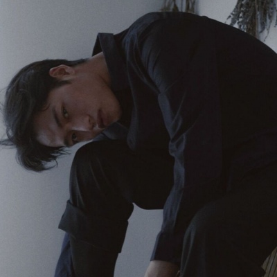 网红气质高冷帅气男生微信头像