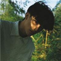 冷酷帅气高冷个性男生微信头像