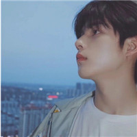 干净帅气神秘男生微信头像