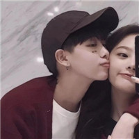 清新甜蜜幸福情侣微信头像