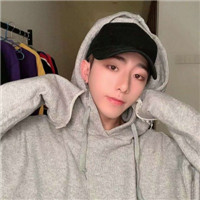 优质简单帅气男生微信头像