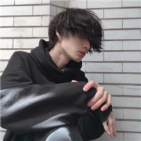 优质简单帅气男生微信头像