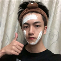 优质简单帅气男生微信头像