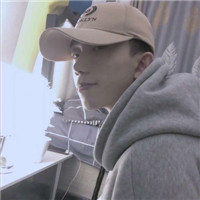 优质简单帅气男生微信头像