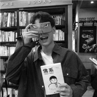 黑白个性伤感男生微信头像