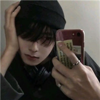 热门个性高冷超酷男生微信头像