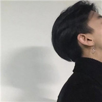 热门个性高冷超酷男生微信头像