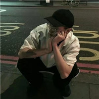 帅气时尚男生微信头像