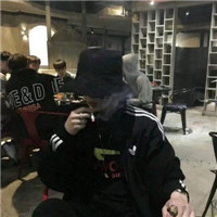 帅气时尚男生微信头像