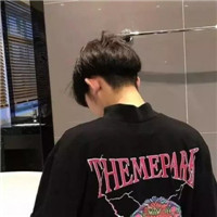 帅气时尚男生微信头像