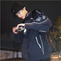 ins潮酷时尚男生微信头像