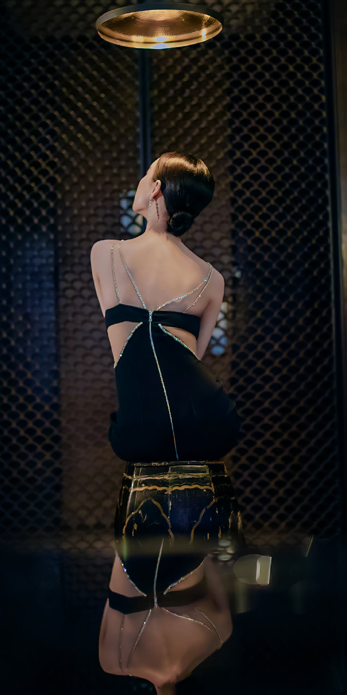 绝美的倪妮微信素材图片