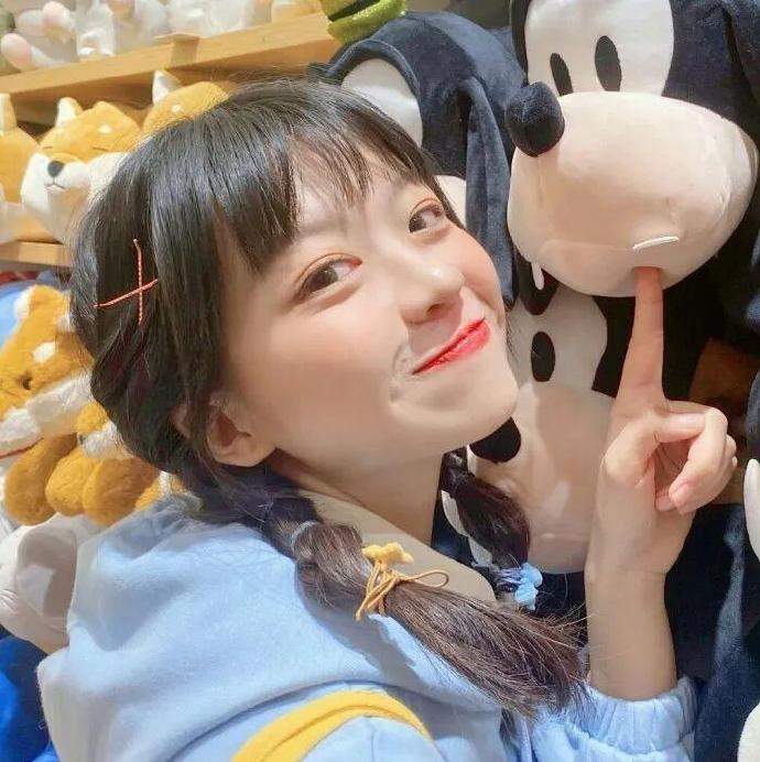 可爱动漫女生微信头像