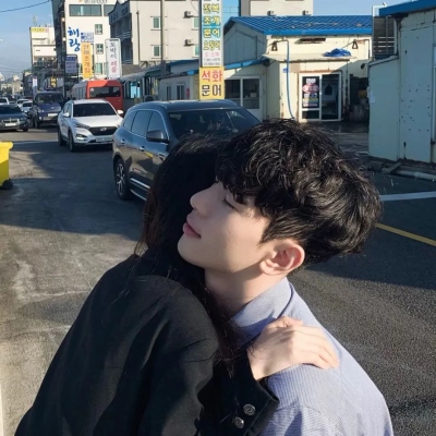 甜蜜幸福的双人情侣微信头像