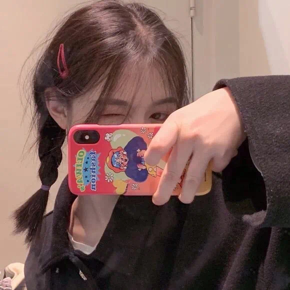 高冷的御姐范儿女生微信头像