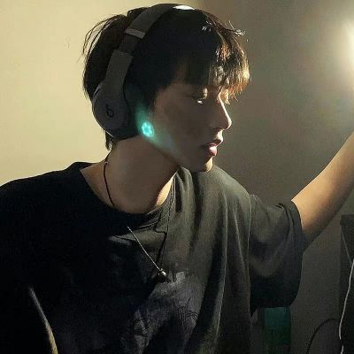 侧脸杀男生头像