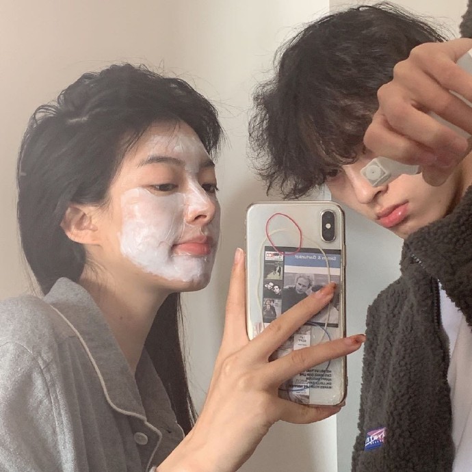 搞怪甜蜜双人情侣微信头像