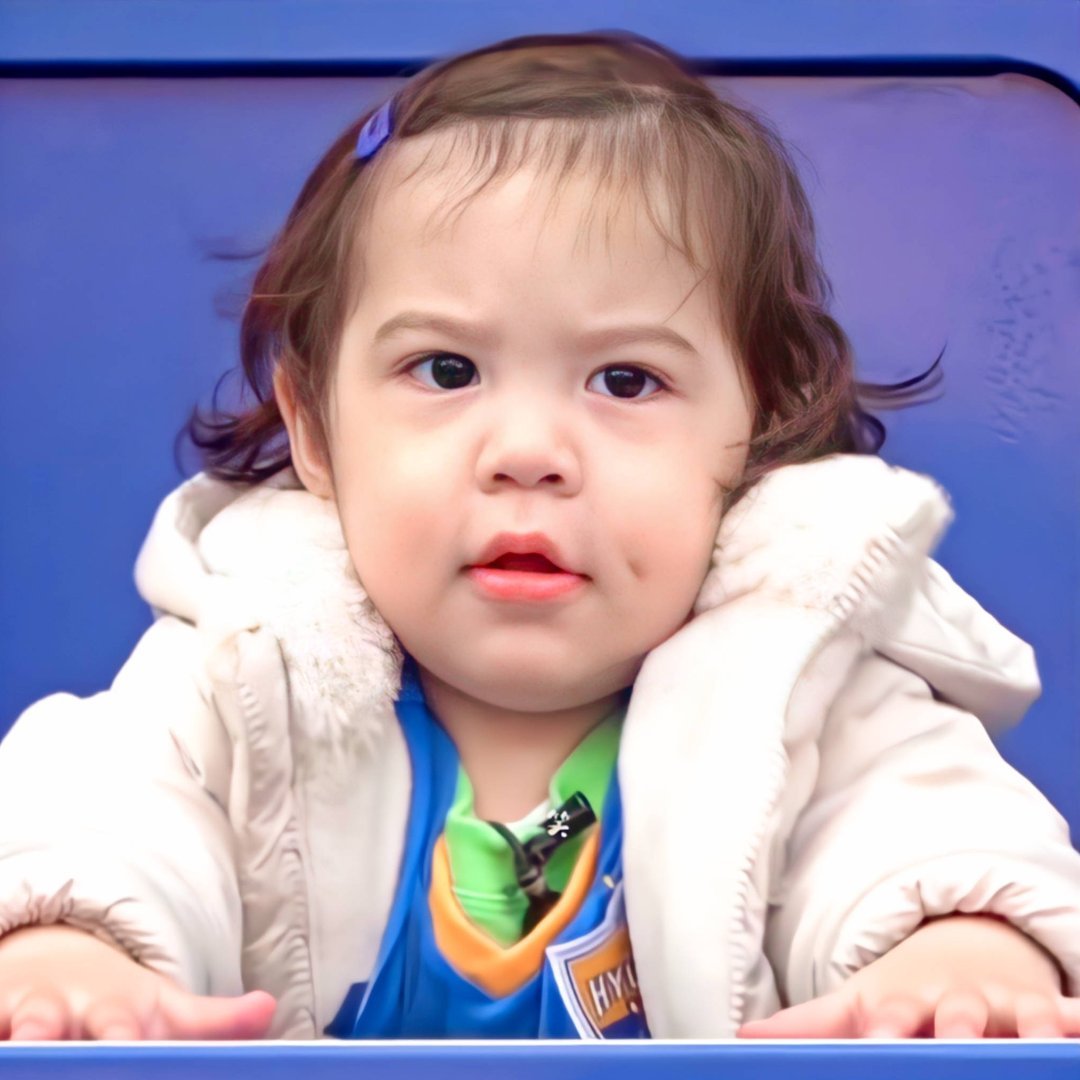 朴建厚可爱微信头像