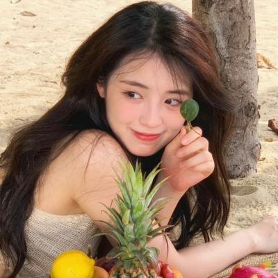 气质出众的女生头像