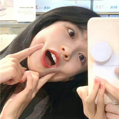 清纯可爱的甜妹女头