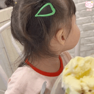 小爱心哪吒头丸子妹微信头像