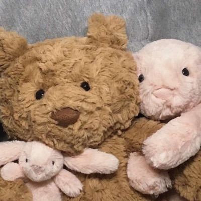 很可爱的萌萌玩偶小熊微信头像