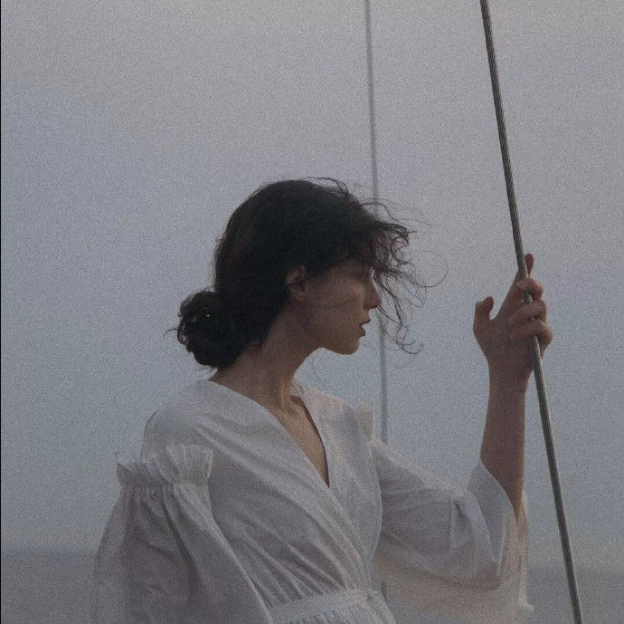 唯美有气质高颜值的女生微信头像