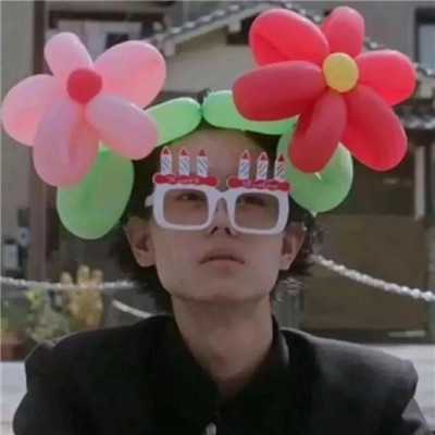 欧美霸气超拽冷酷男生微信头像