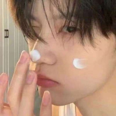 超拽帅气小伙男生微信头像