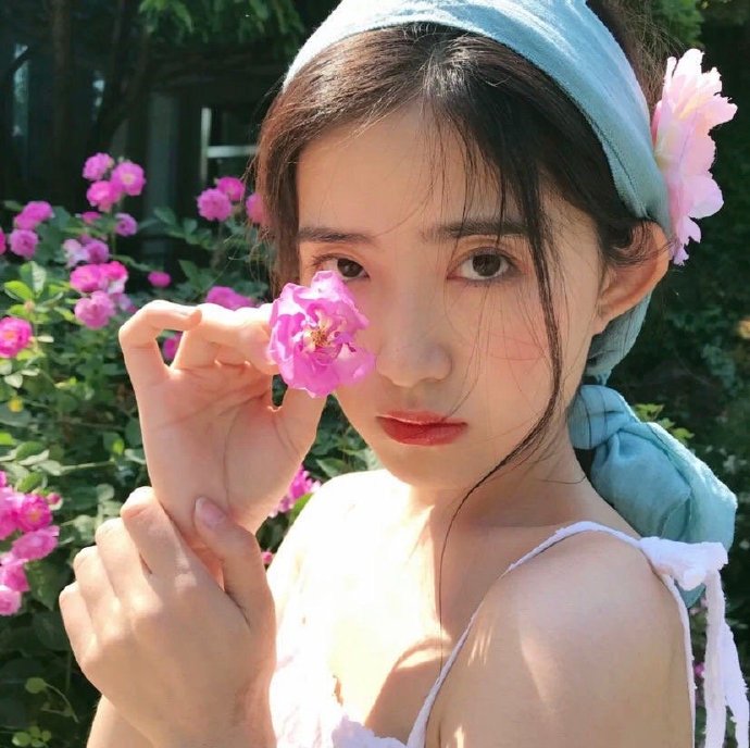 精选好看的女生微信头像
