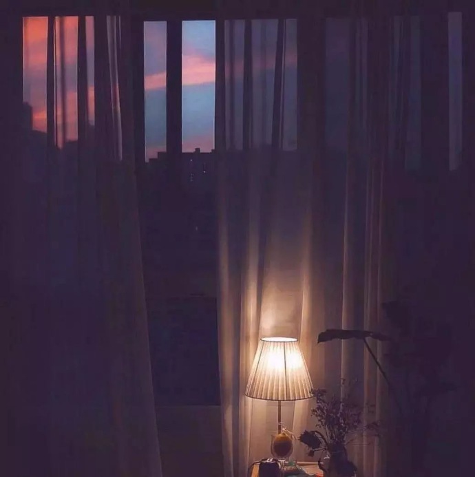 简约动漫文艺的微信背景图