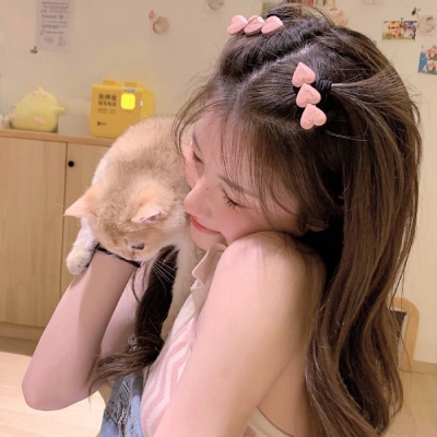 有魅力的气质干净女生微信头像