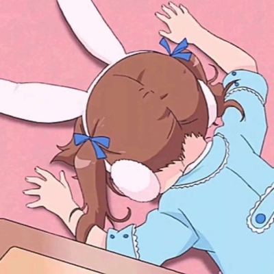 很幸福的可爱闺蜜微信头像