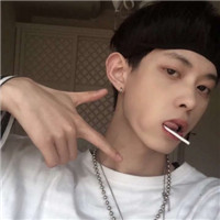 ins风时尚超酷男生微信头像