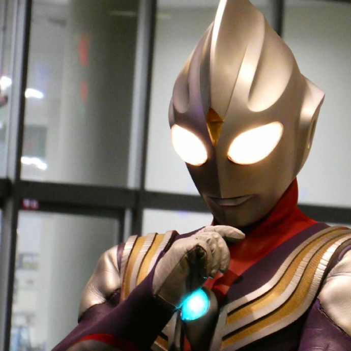 沙雕搞怪的奥特曼微信头像