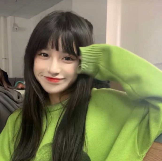 文艺清纯可爱的女生微信头像