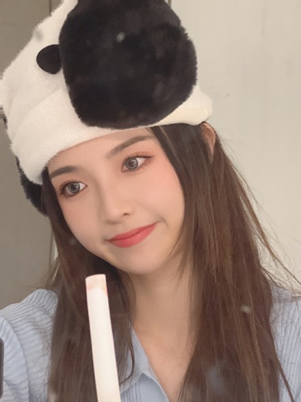 许杨玉琢可爱微信头像