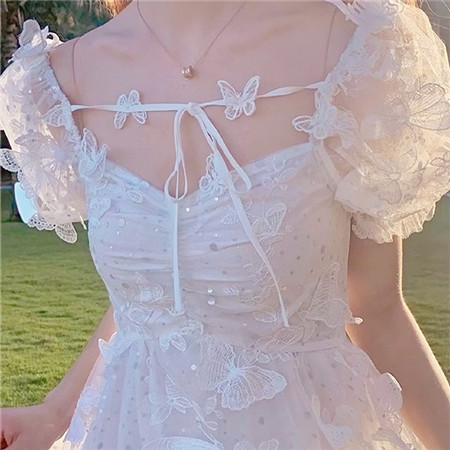 清新好看的专属少女部位背景图