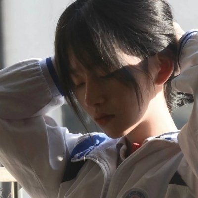 仙气十足的气质女生微信头像